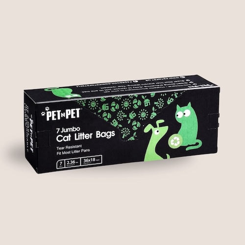 Pet N Pet 7-count jumbo cat litter bags in black box with green dog and cat illustration. Tear-resistant and sized 36x18 inches to fit most litter pans. Displayed on a bright green background.